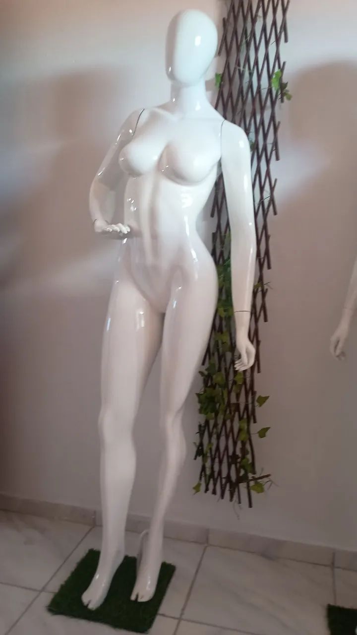 Vendo Manequim de Fibra  - Foto 2
