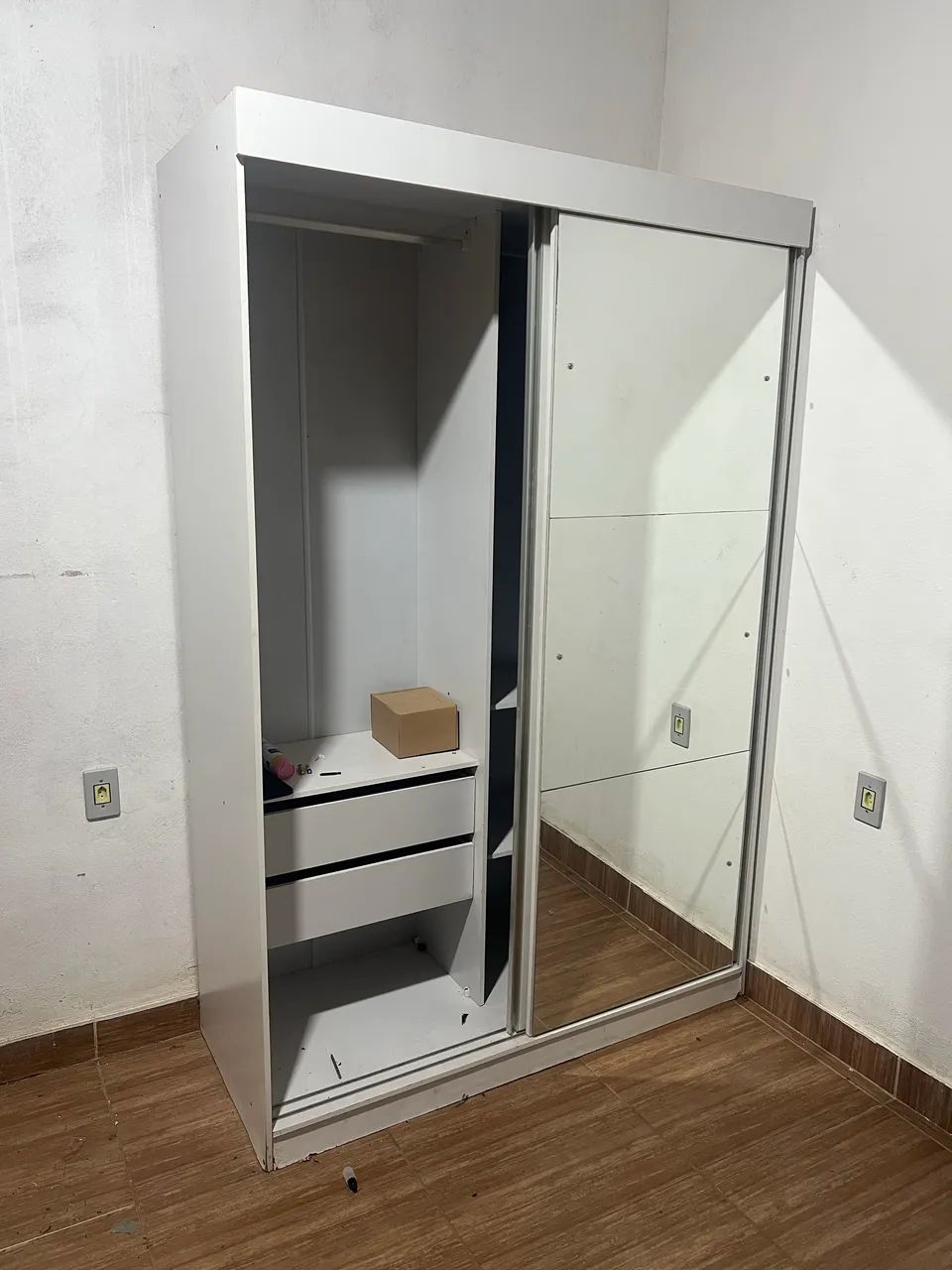 Guarda Roupa - Foto 2