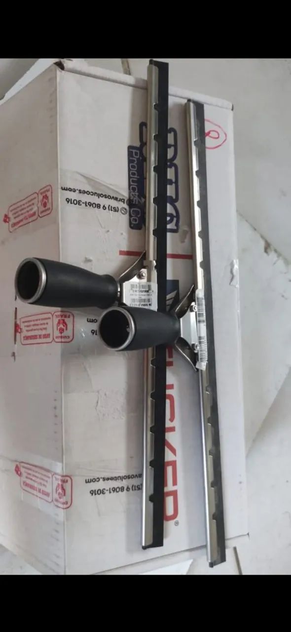 Limpeza de vidro 