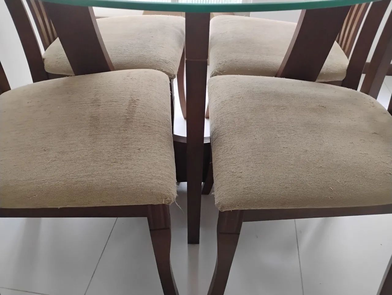 Mesa de jantar com cadeiras - Foto 4