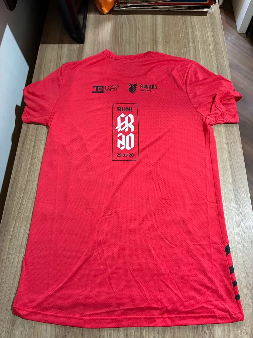CAMISETA ATHLETICO PR FURACÃO RUNNERS  - Foto 3