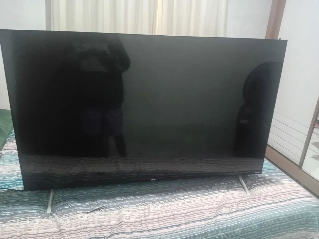 TV 50 polegadas rocku aoc 2 anos meio