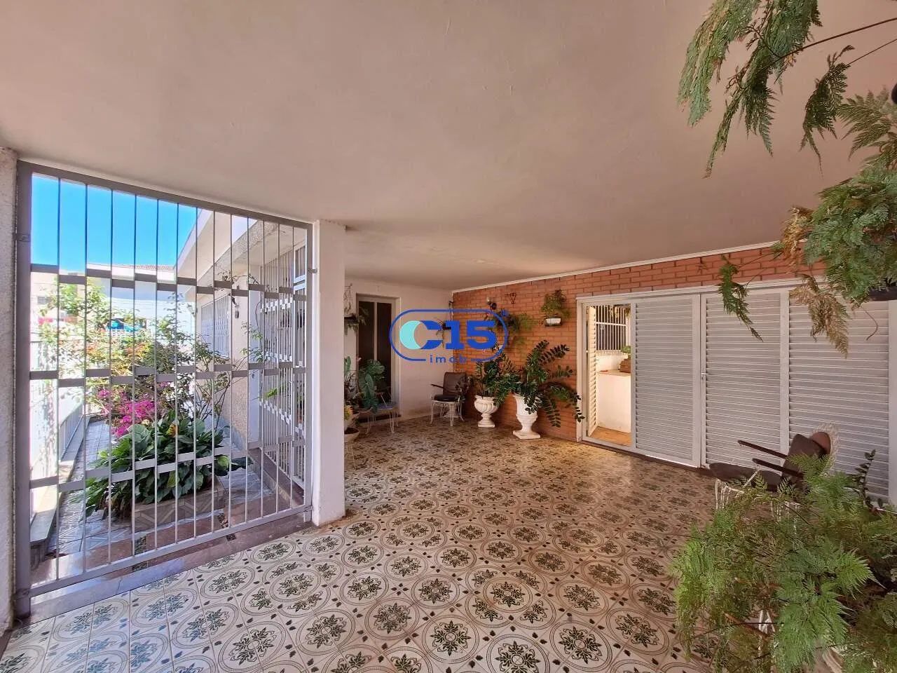 VENDE-SE CASA NO CENTRO - Foto 2