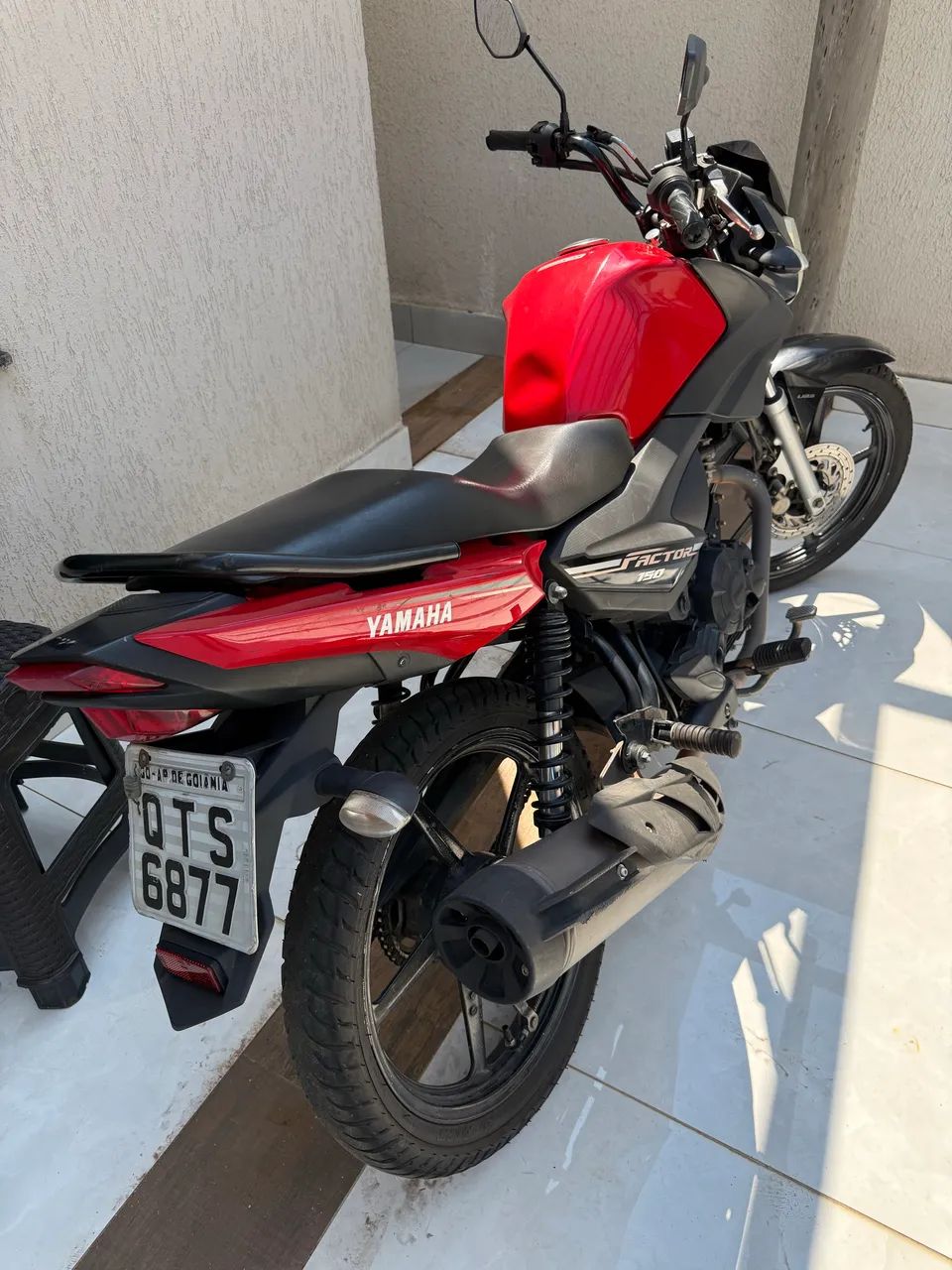 Yamaha factor 150 tem 2.080 de documento 
