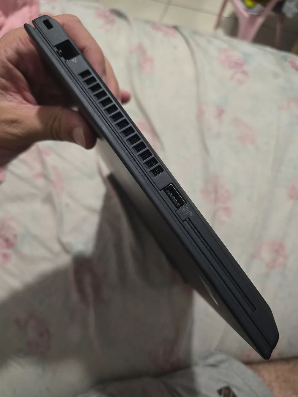 Vendo notebook Lenovo thinkpad T14 gen 2 i7 24gb ram 512ssd top  - Foto 4