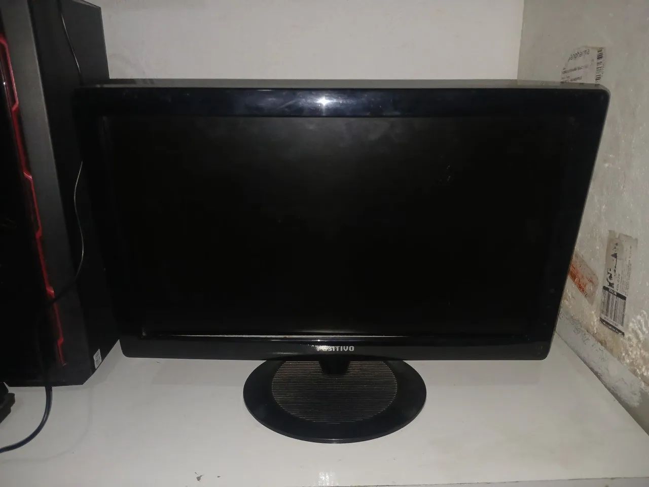 Monitor 18.5" HD Widescreen - Com Som Embutido e Porta USB - Foto 3