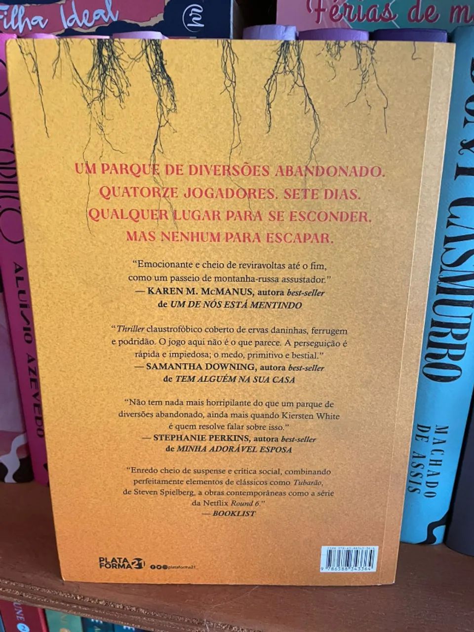 Livro Hide - Foto 2
