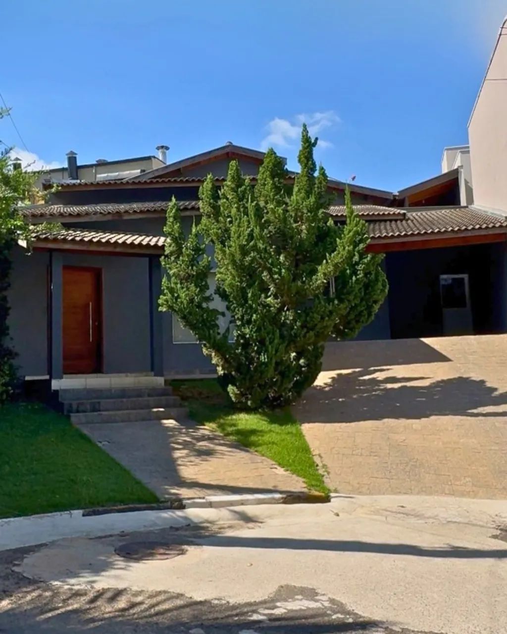 CASA A VENDA