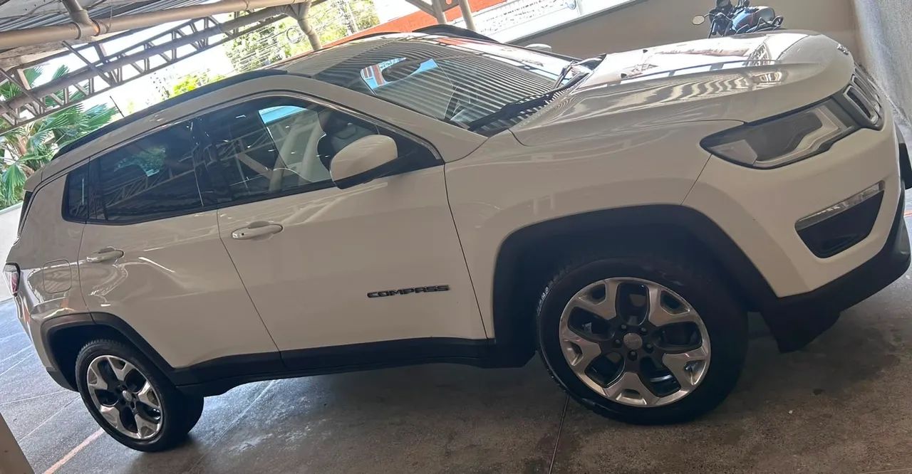 Jeep Compass Longitude 2.0 4X2 Flex 16V Aut. 2019 - Foto 2