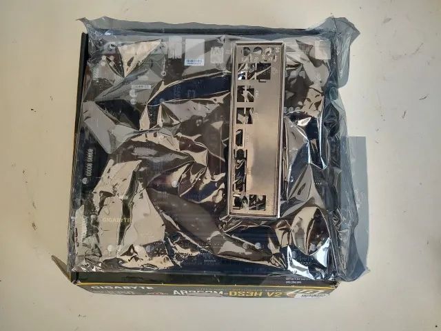 Placa mãe gigabyte AB350M-DS3H v2 - Foto 4