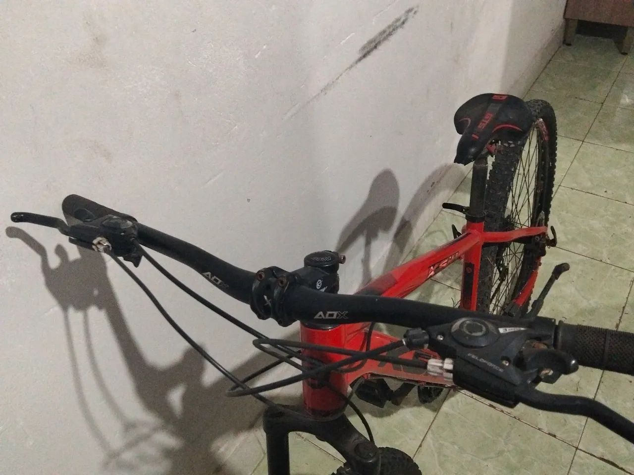 Vende-se bicicleta Aro 29 - Foto 5