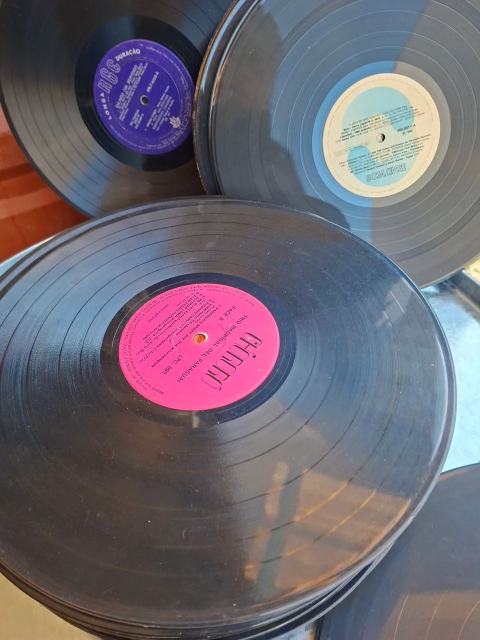 Lote de 80 vinil para artesanato  - Foto 3
