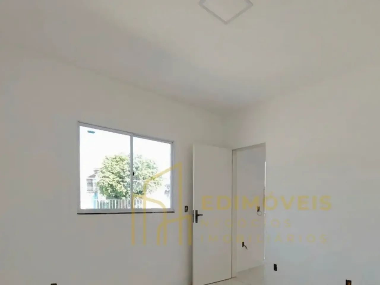 Casa com suíte em Jardim Marilândia: conforto e praticidade para você! - Foto 4