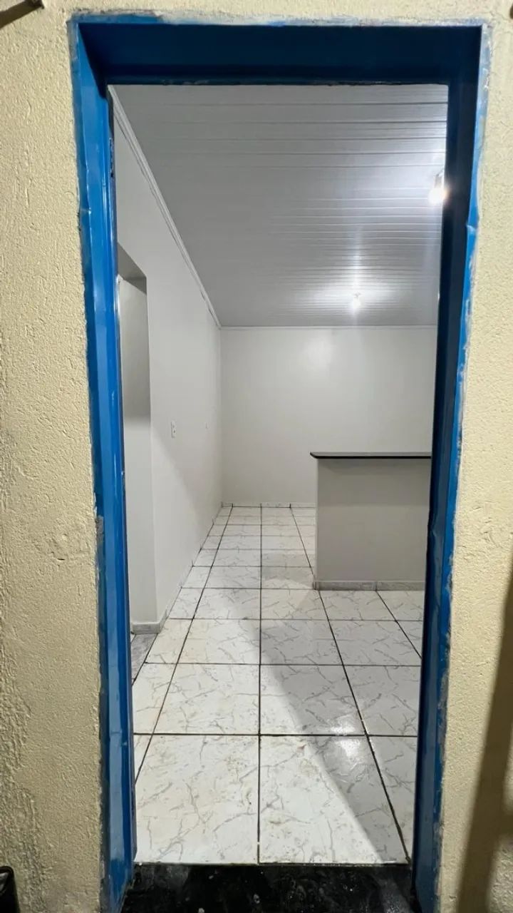 Aluga-se casa de 1 Quarto Rua do Supermercado Candango - Foto 4