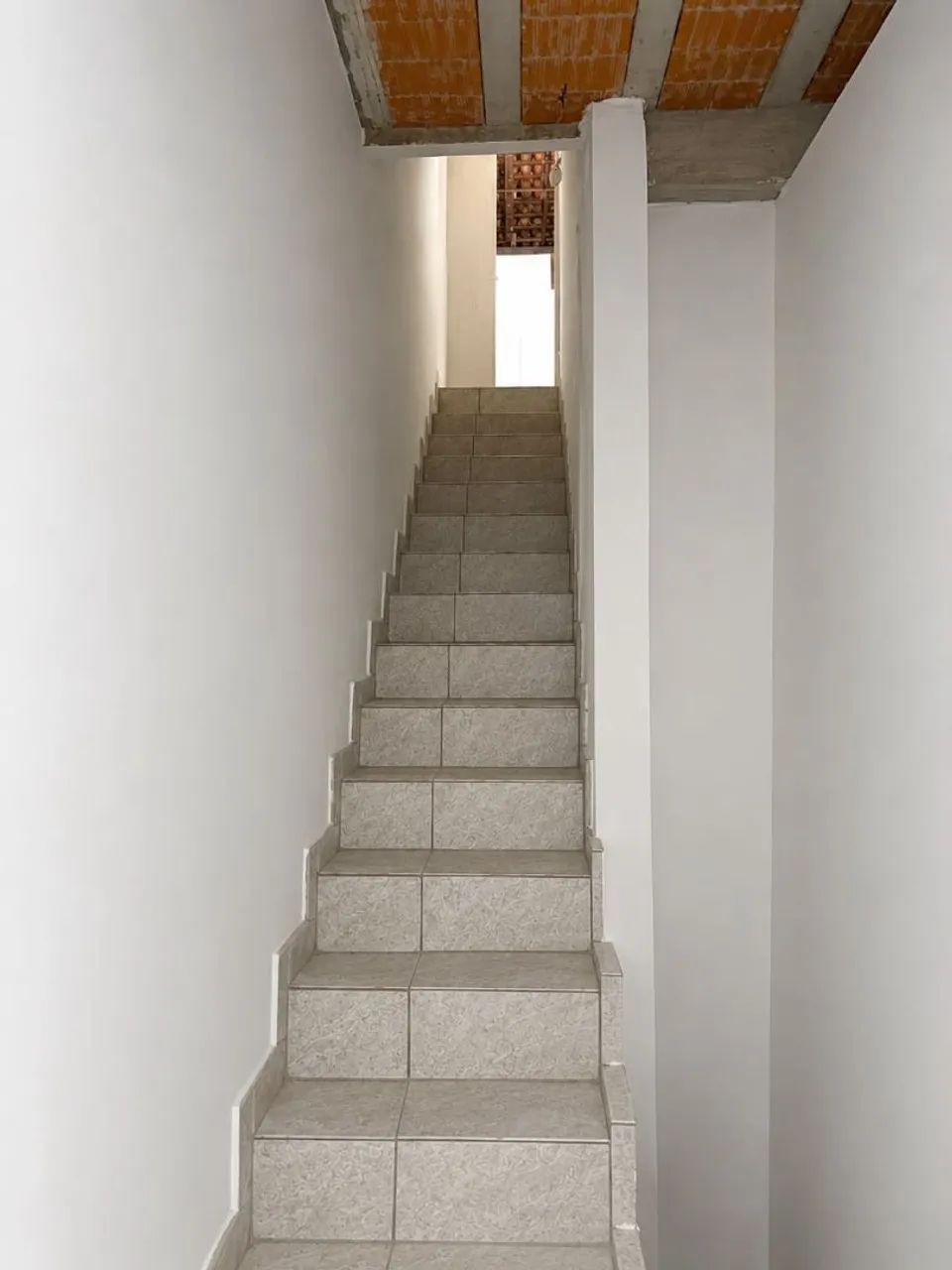 Vendo duas casas mesmo terreno 