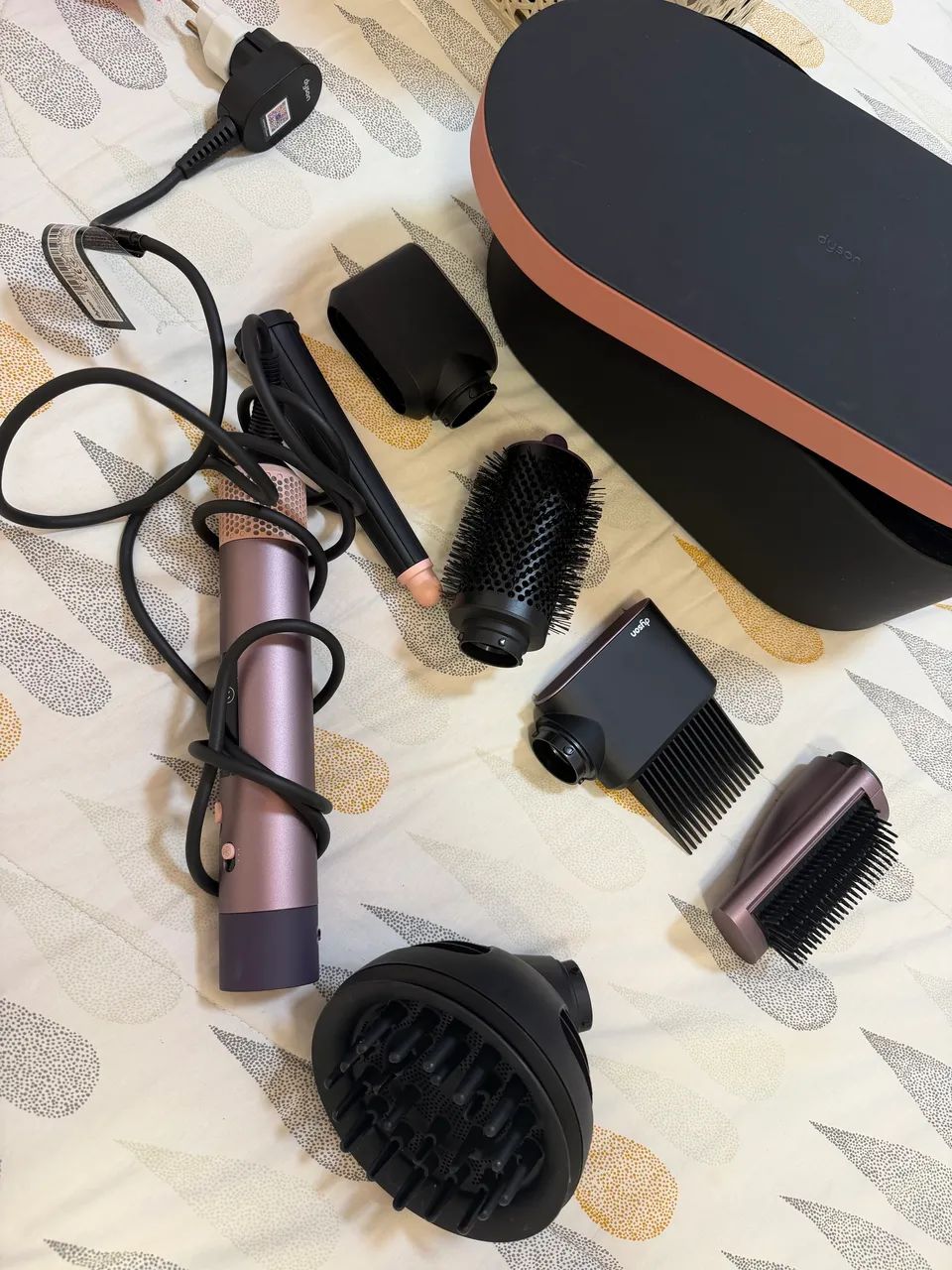 Vende-se Dyson Airwrap 