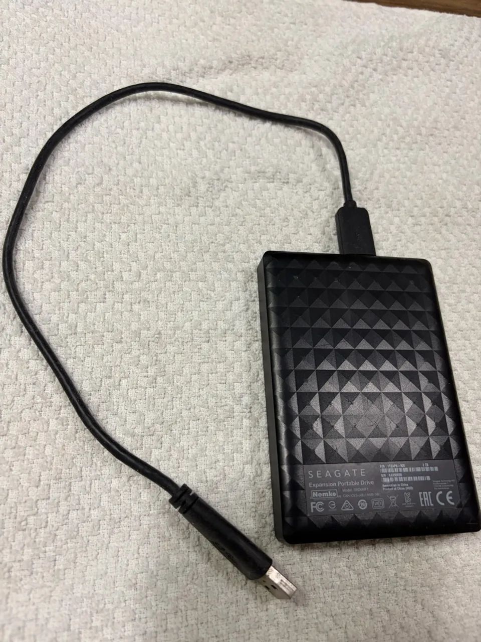 HD externo 2tb portátil Seagate em excelente estado - Foto 2