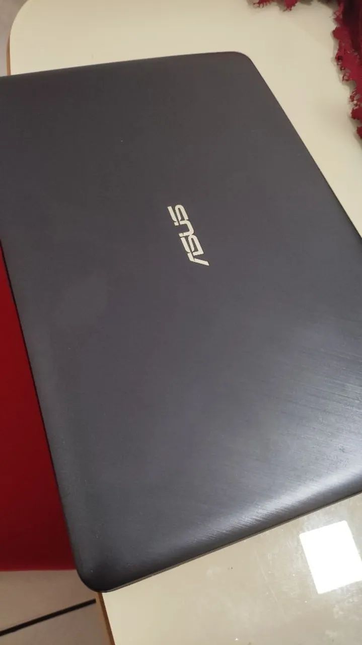 Asus vivobook 15