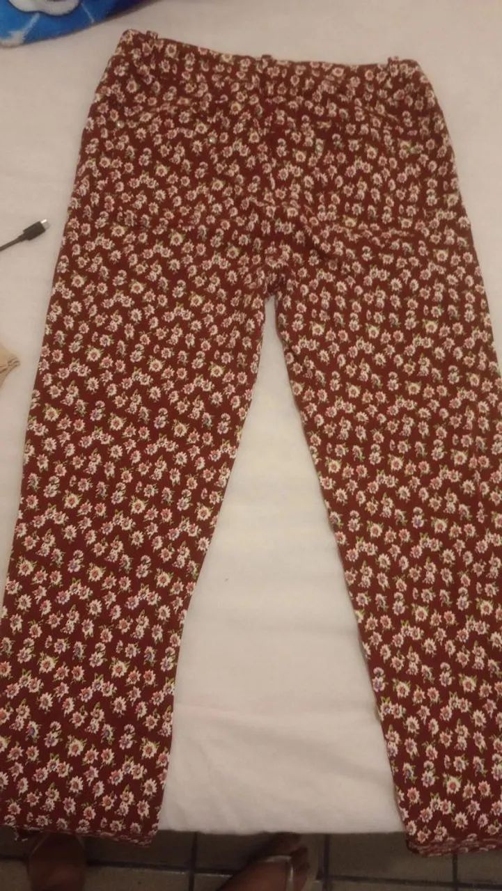 Calça feminina 