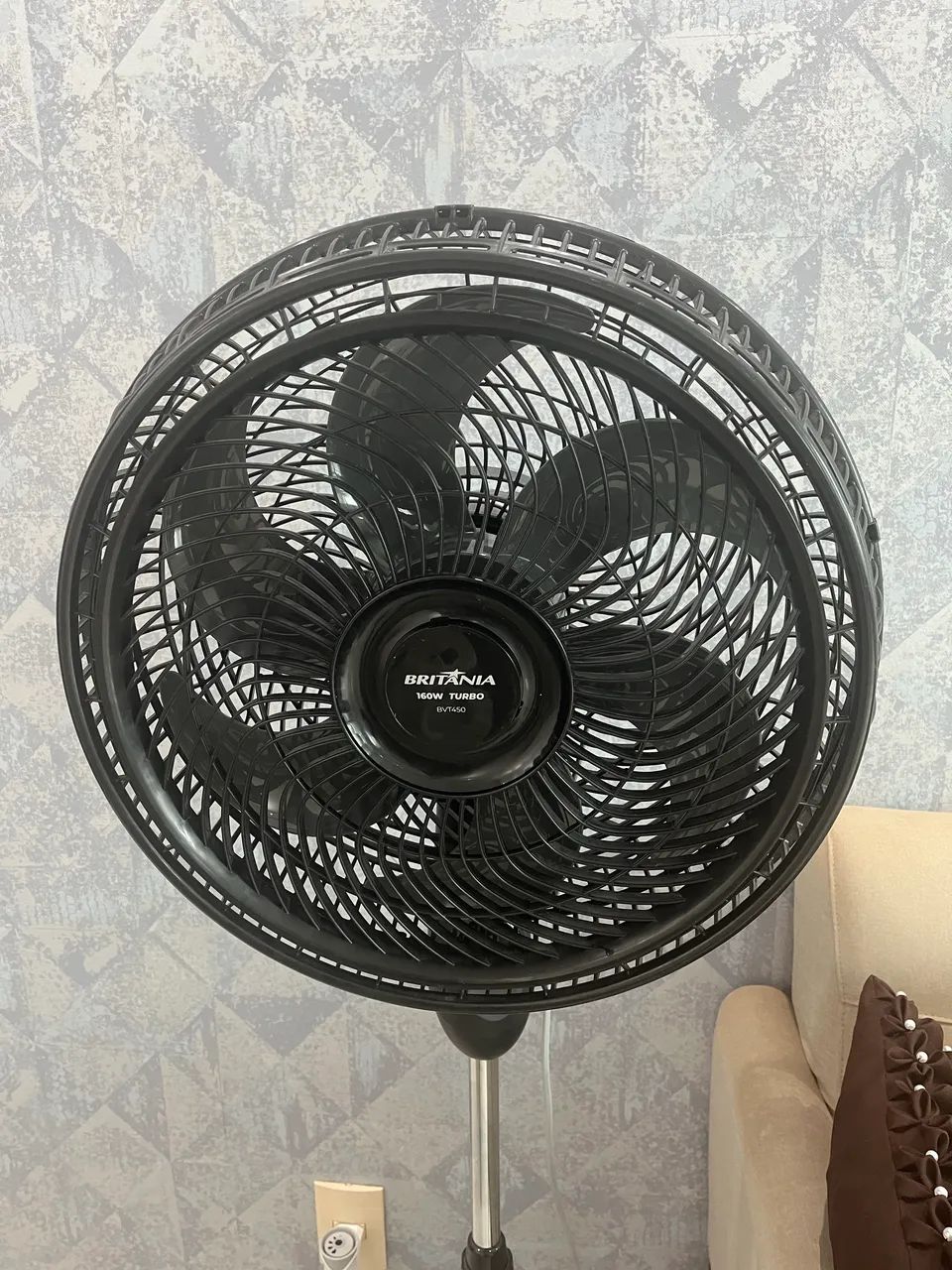 Ventilador Britannia max de coluna