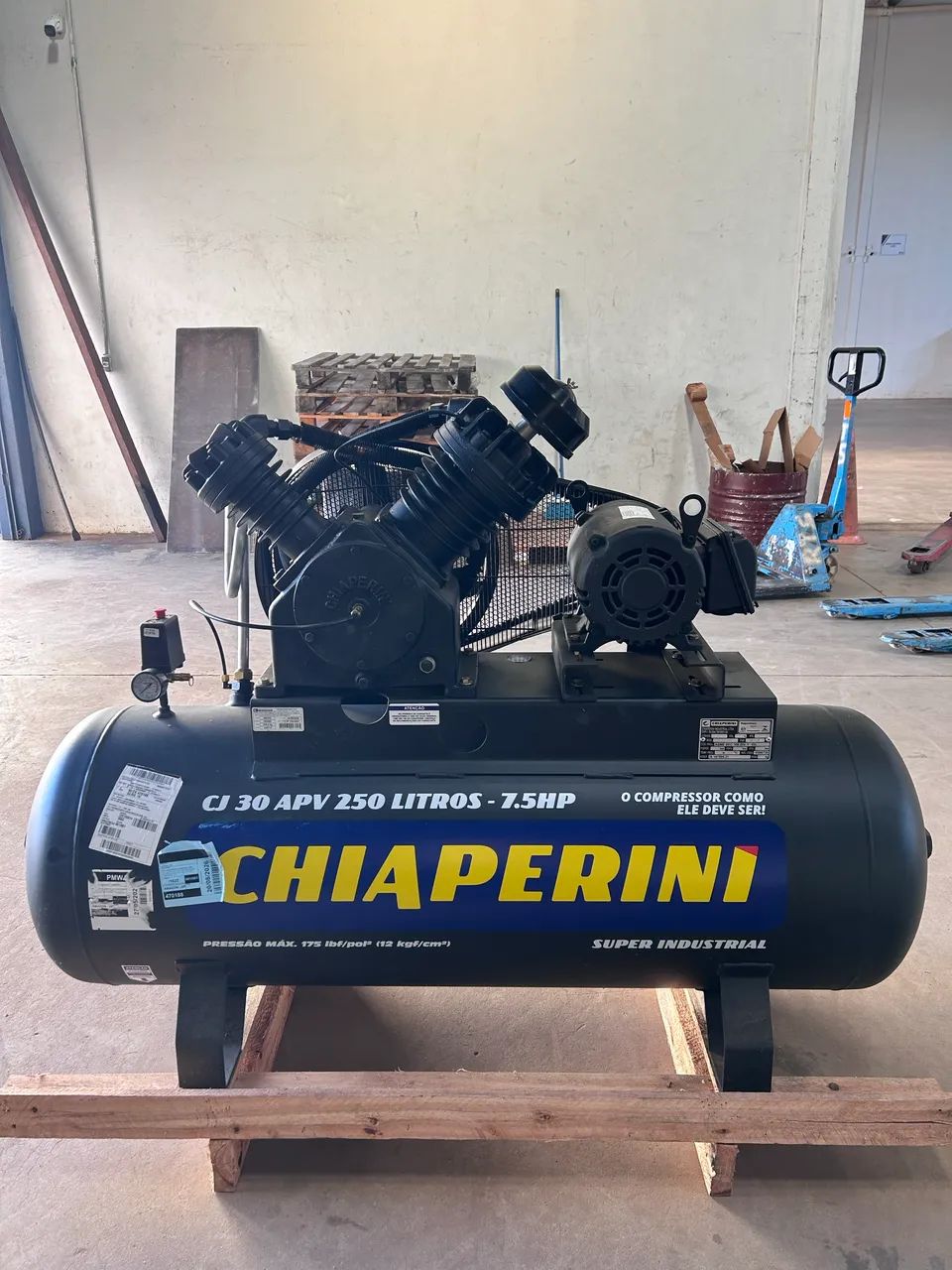 COMPRESSOR CHIAPERINI NOVO - Foto 2