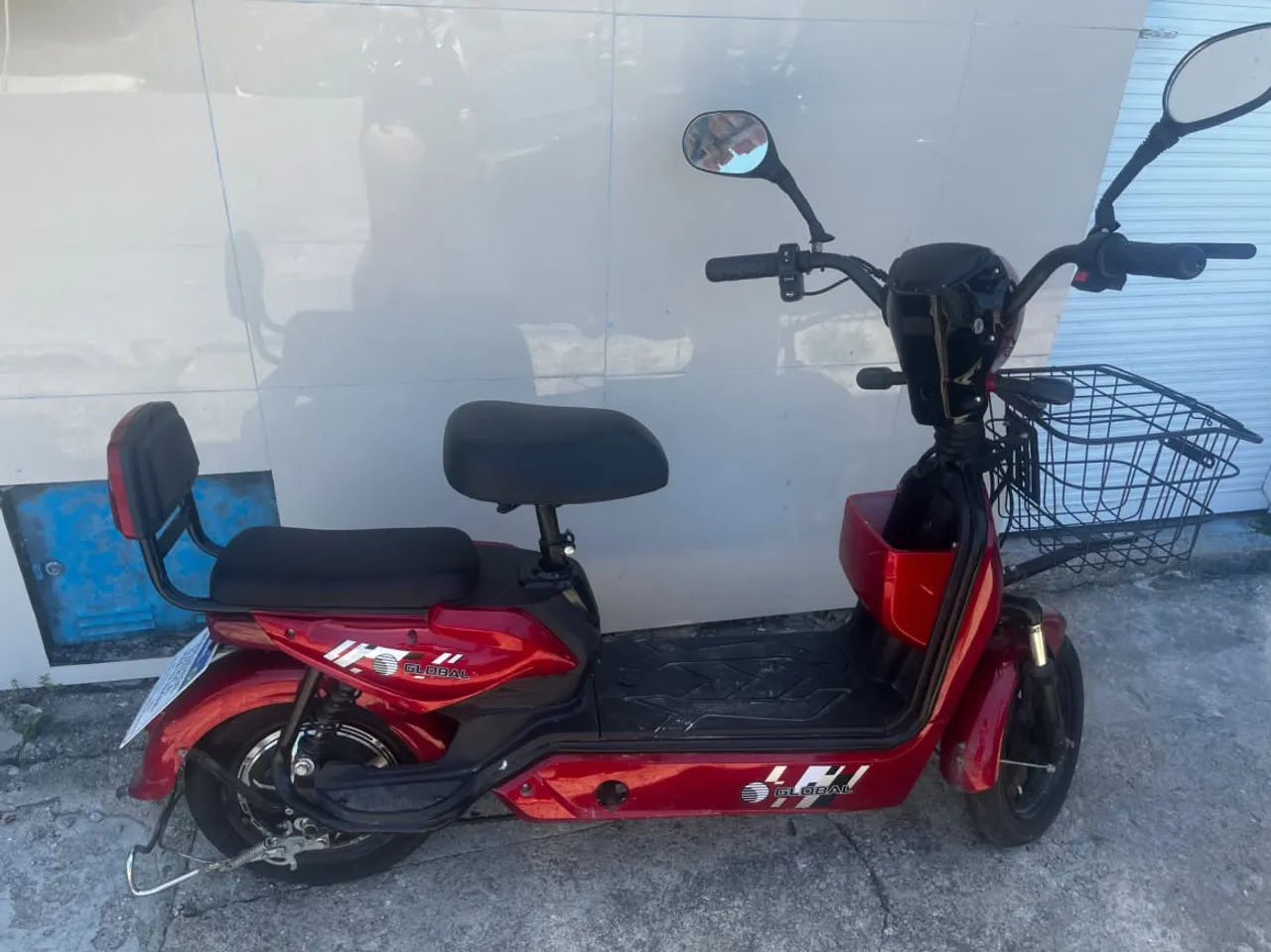 MOTO ELÉTRICA SEMI NOVA *88