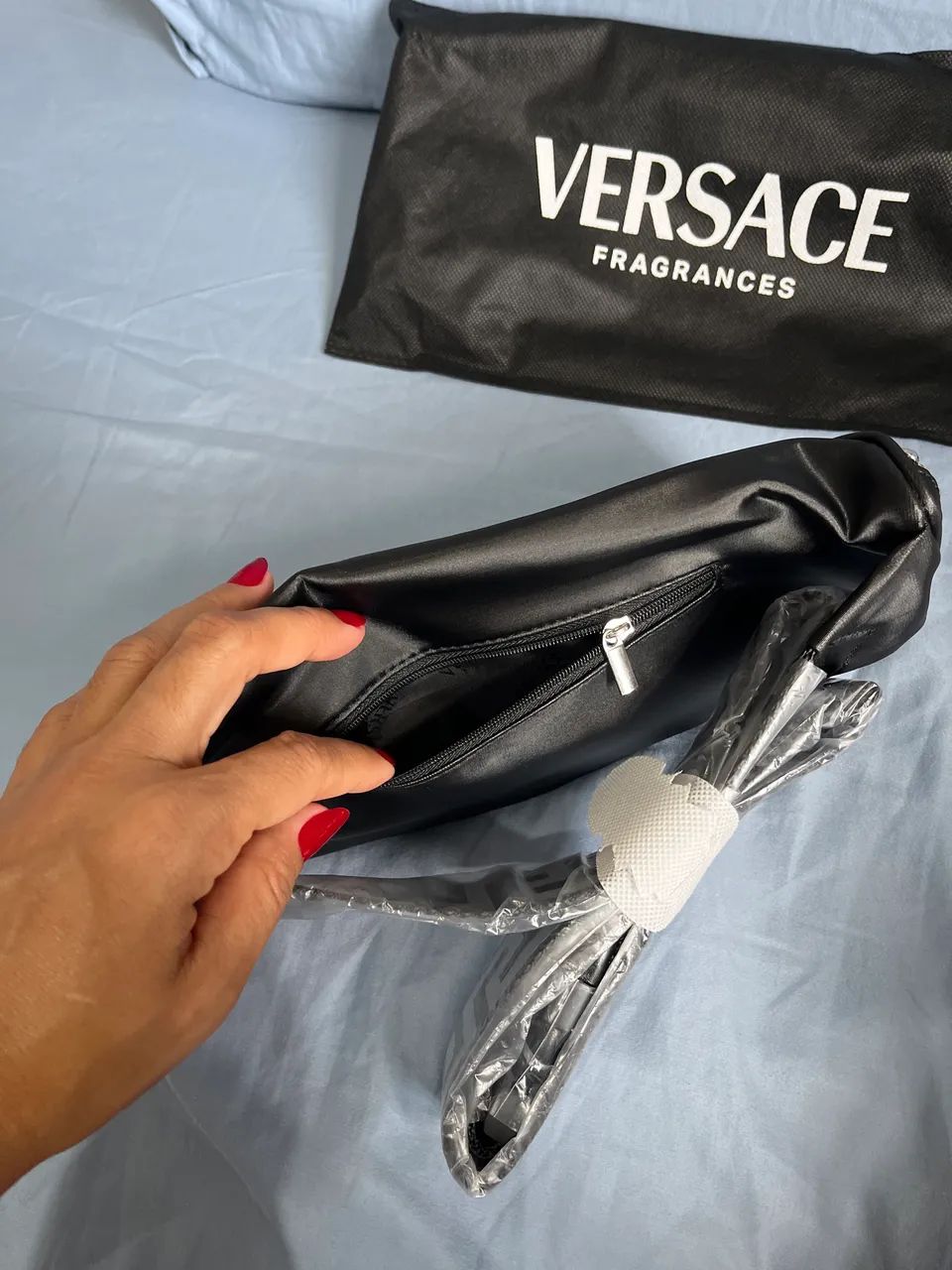 Pochete Versace Preta  - Foto 3