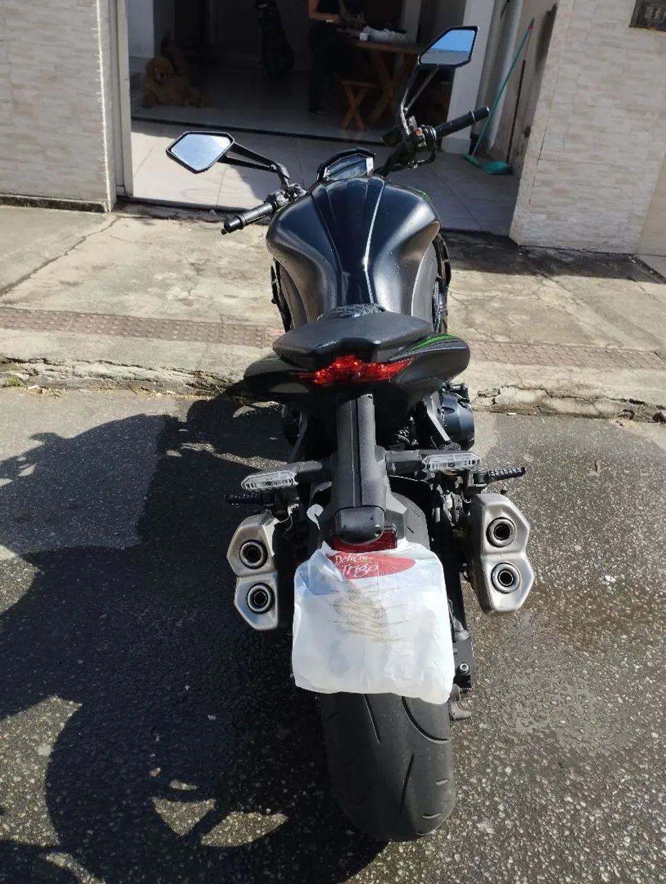 Kawasaki Z1000 - 2022/2023 - Apenas 5.900 km - Foto 4