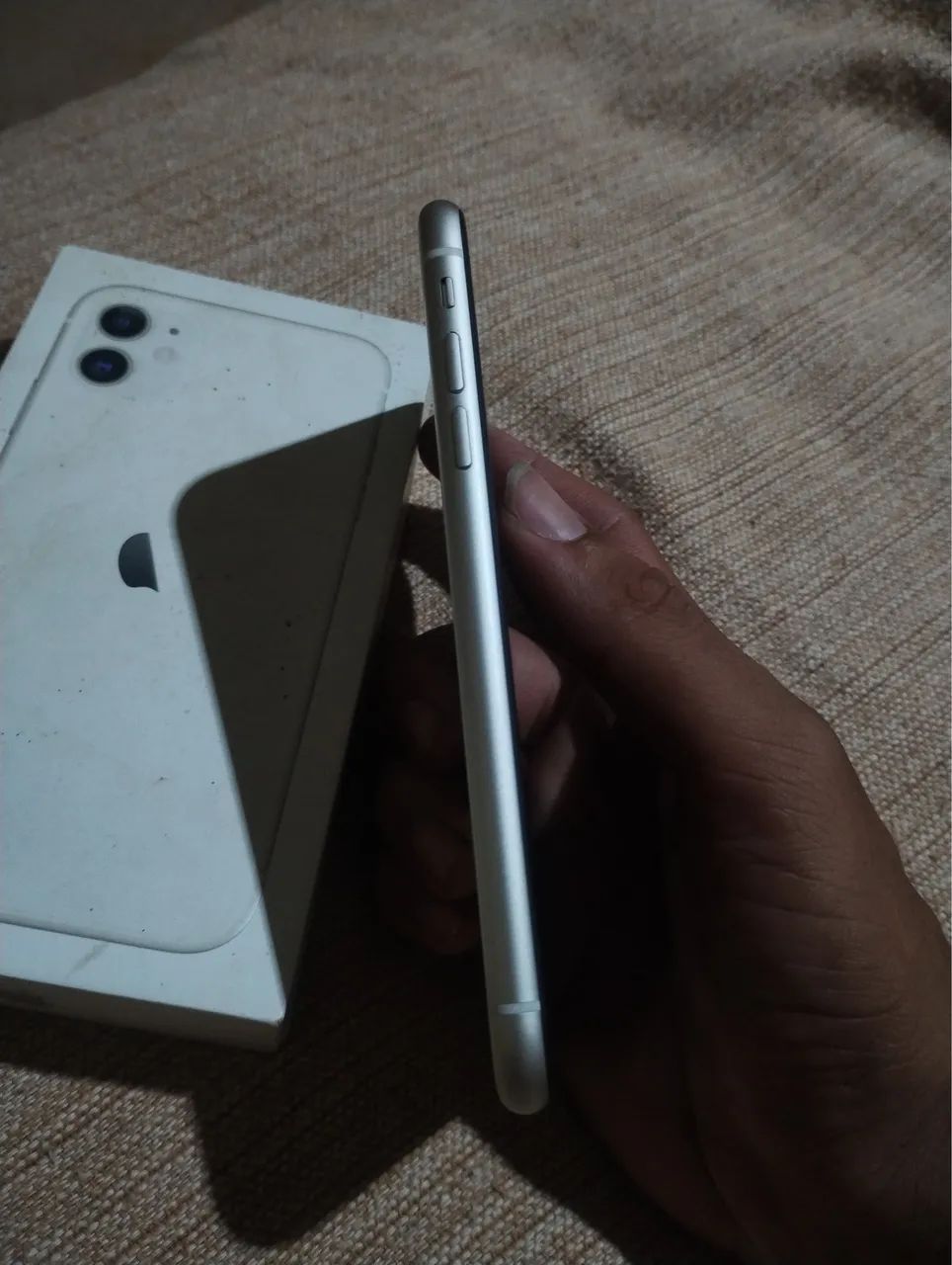 iPhone 11 branco  - Foto 3