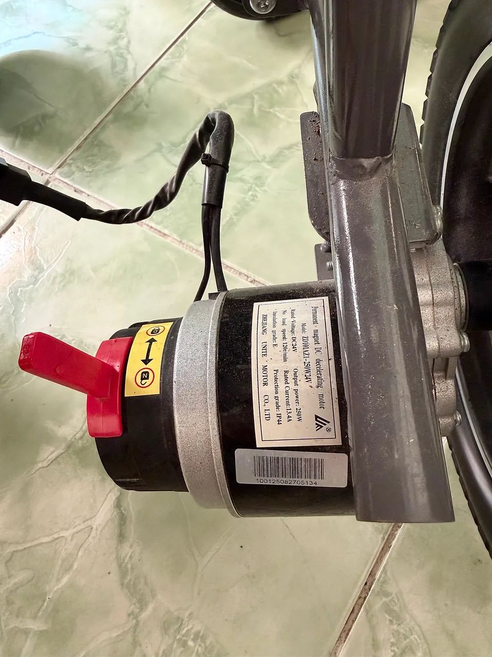 Cadeira de rodas motorizada  - Foto 4