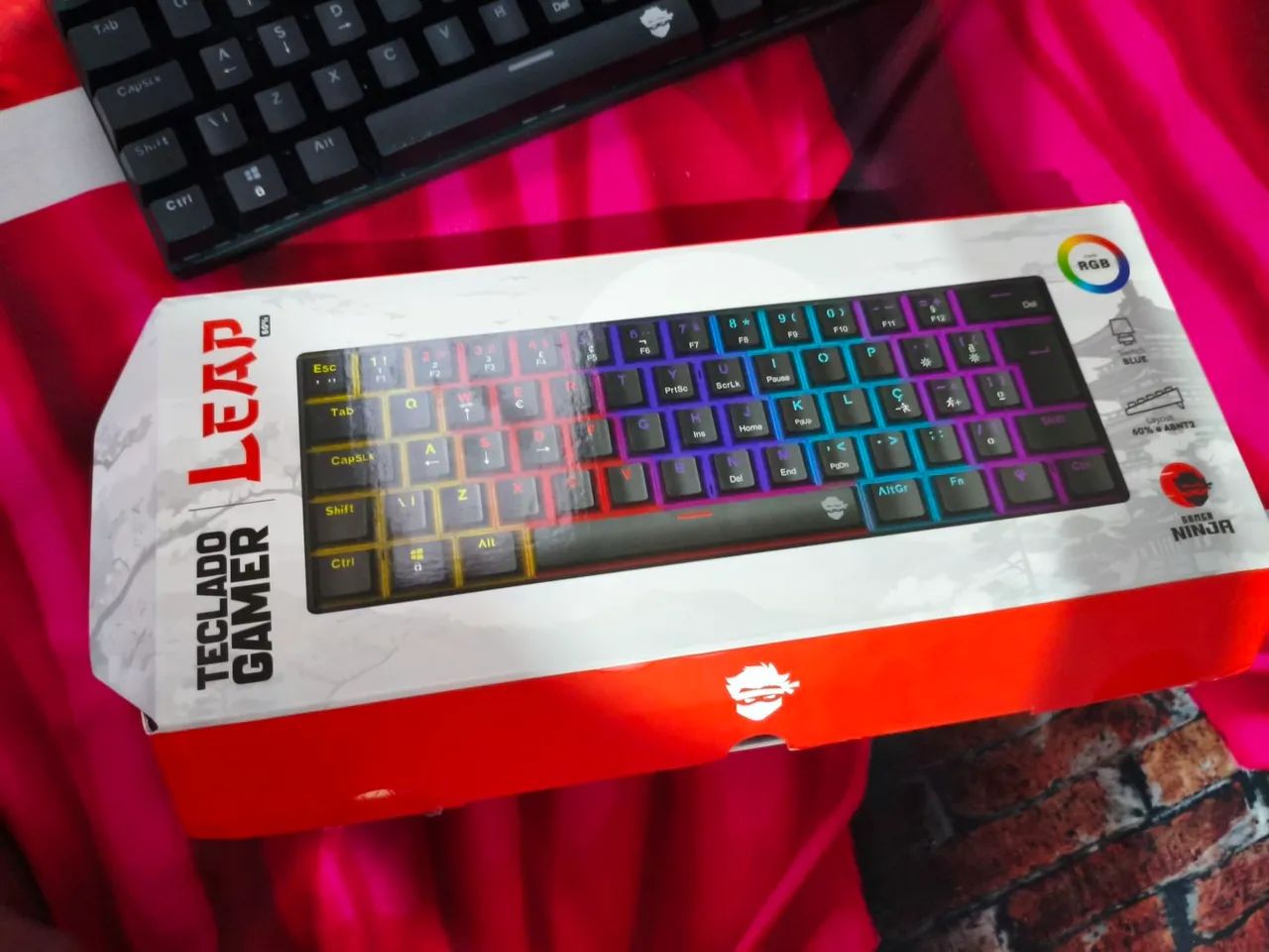 TECLADO 60% GAMER - Foto 2
