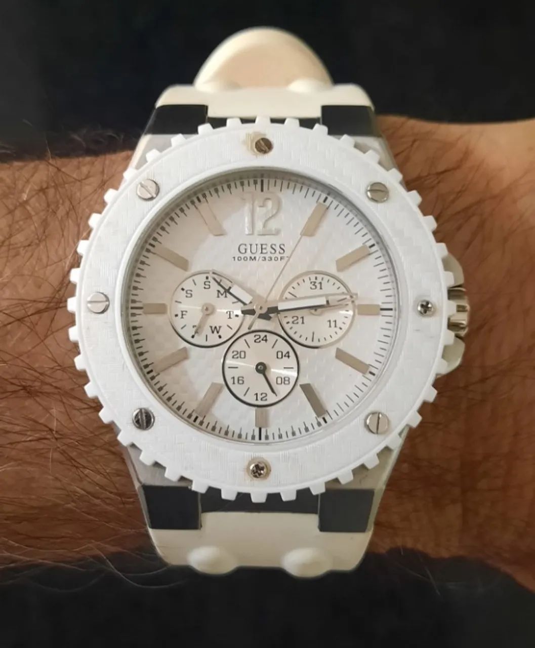 RELÓGIO GUESS USADO ÓTIMO ESTADO