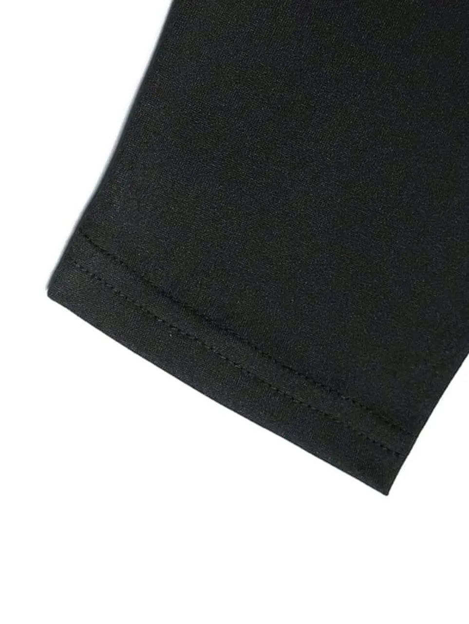 Camiseta Preta Sólida Manfinity - Foto 5