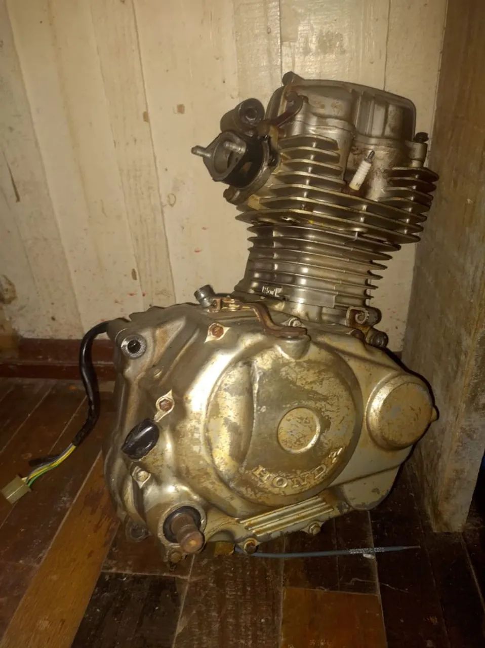 Motor honda 125 para consertar e usar