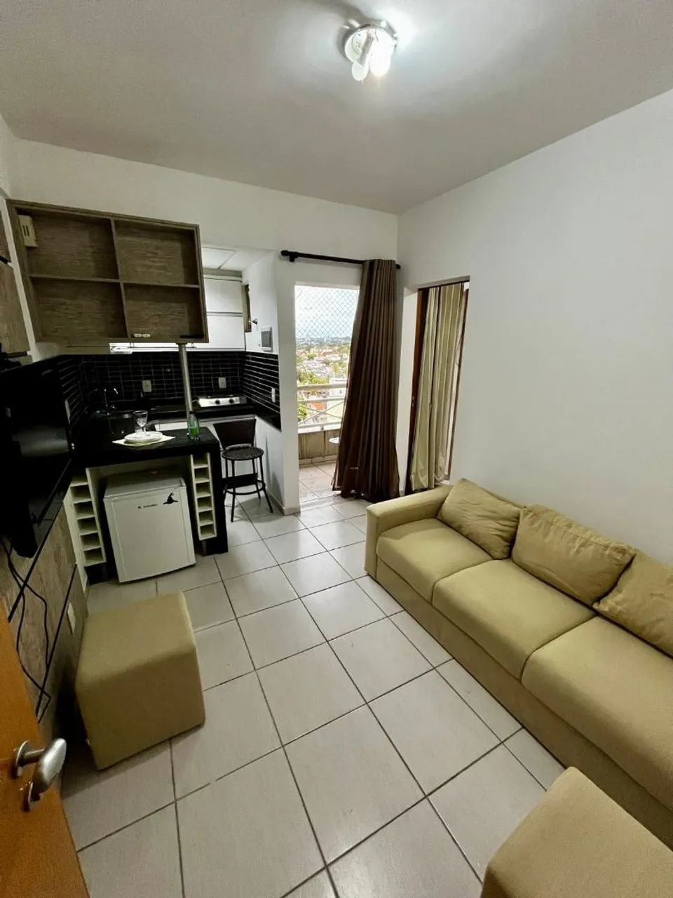 FLAT MOBILIADO/ SETOR SUL Á VENDA - Foto 2