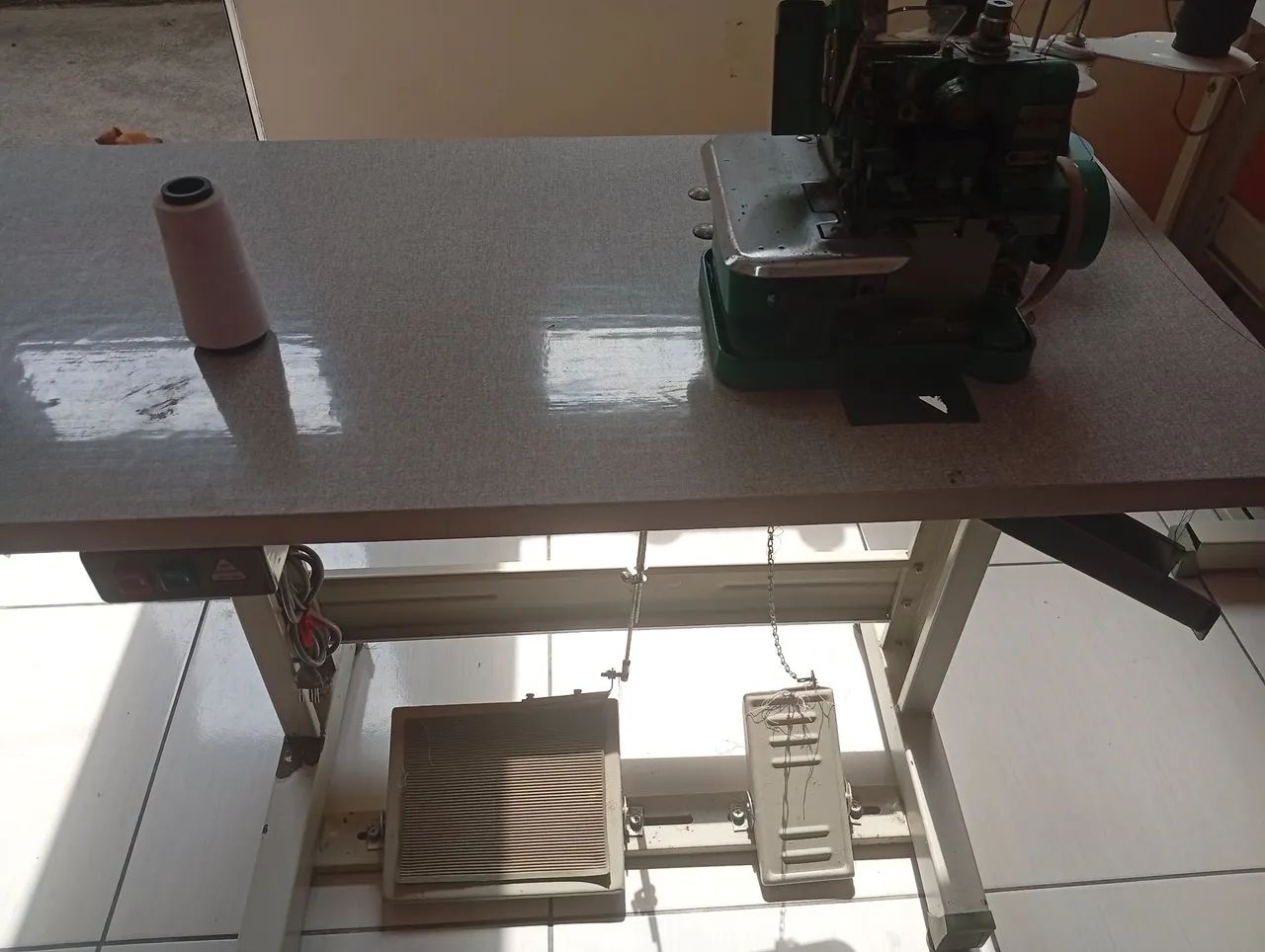 Máquina overloque  - Foto 5