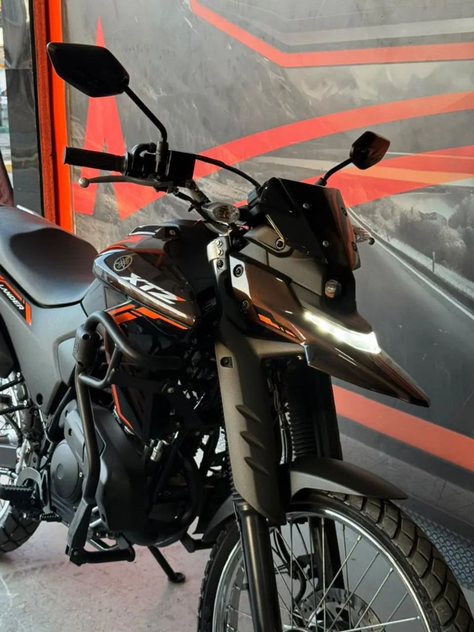 Lander 250 connect 2026 - Foto 3