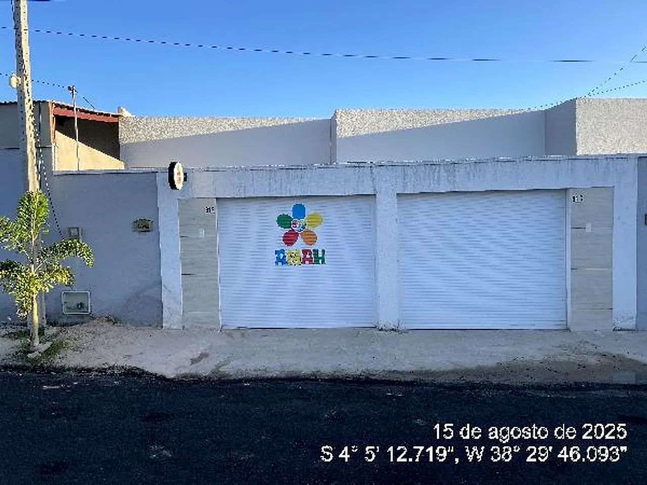 Casa no CENTRO em Horizonte/CE - Caixa *3690