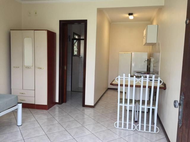 Residencial Universitário - aluguel kitnet mobiliado - bairro Petrópolis / UCS - Foto 4