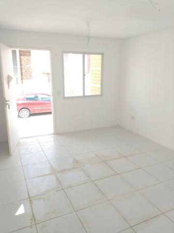 Casa 2 quartos, pronta pra morar no bairro de Rendeiras - Financiamento Caixa - Foto 2
