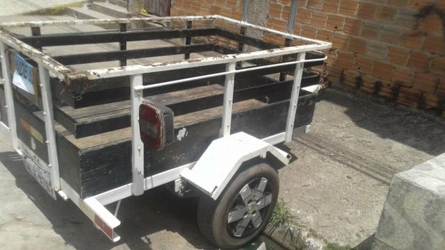 Vendo 1 reboque para veículos