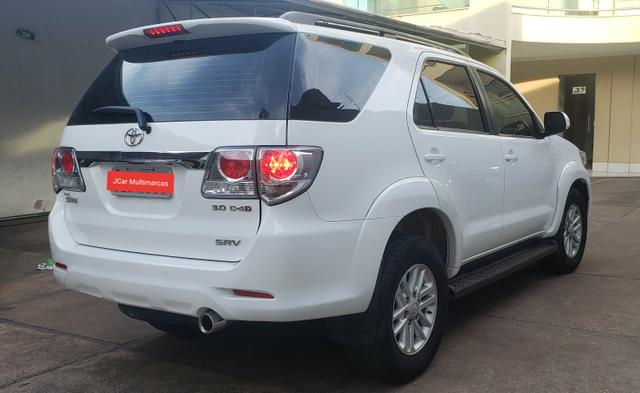 Hilux SW4 SRV D4-D tb 4x4 13/13 - Foto 5