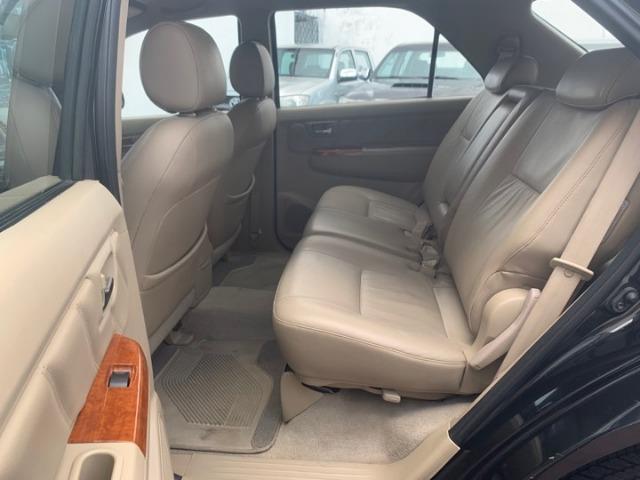 Hilux SW4 3.0 4x4 Diesel 2011 7Lugares - Foto 9