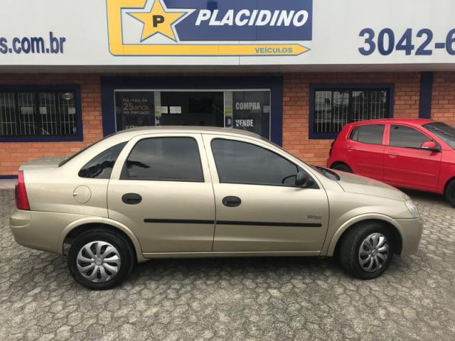 CHEVROLET CORSA SEDAN MAXX 1.0 8v 4p