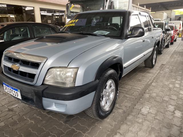 S10 Diesel - 2011 - 4 pneus zero km