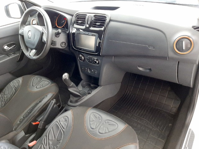Sandero Stepway 1.6 8V Flex - Foto 12