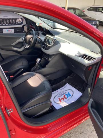 Peugeot 208 - Foto 4