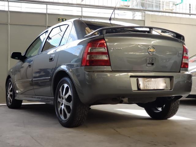 Astra hatch Advantage 2.0 manual - muito novo com GNV - Foto 5