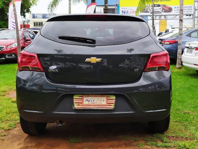 Chevrolet ONIX HATCH LT 1.0 12V Flex 5p Mec. - Foto 5