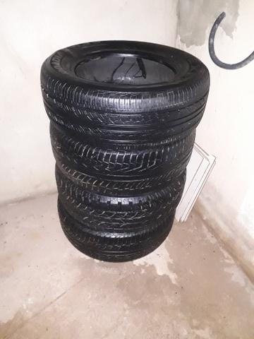 Pneus de camionete